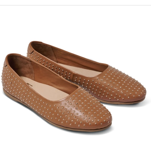 Beek Swiftlet Stud Ballet Slipper TAN - Picture 2 of 10